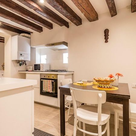 Ramo Delle Moschette Apartment Венеция Екстериор снимка