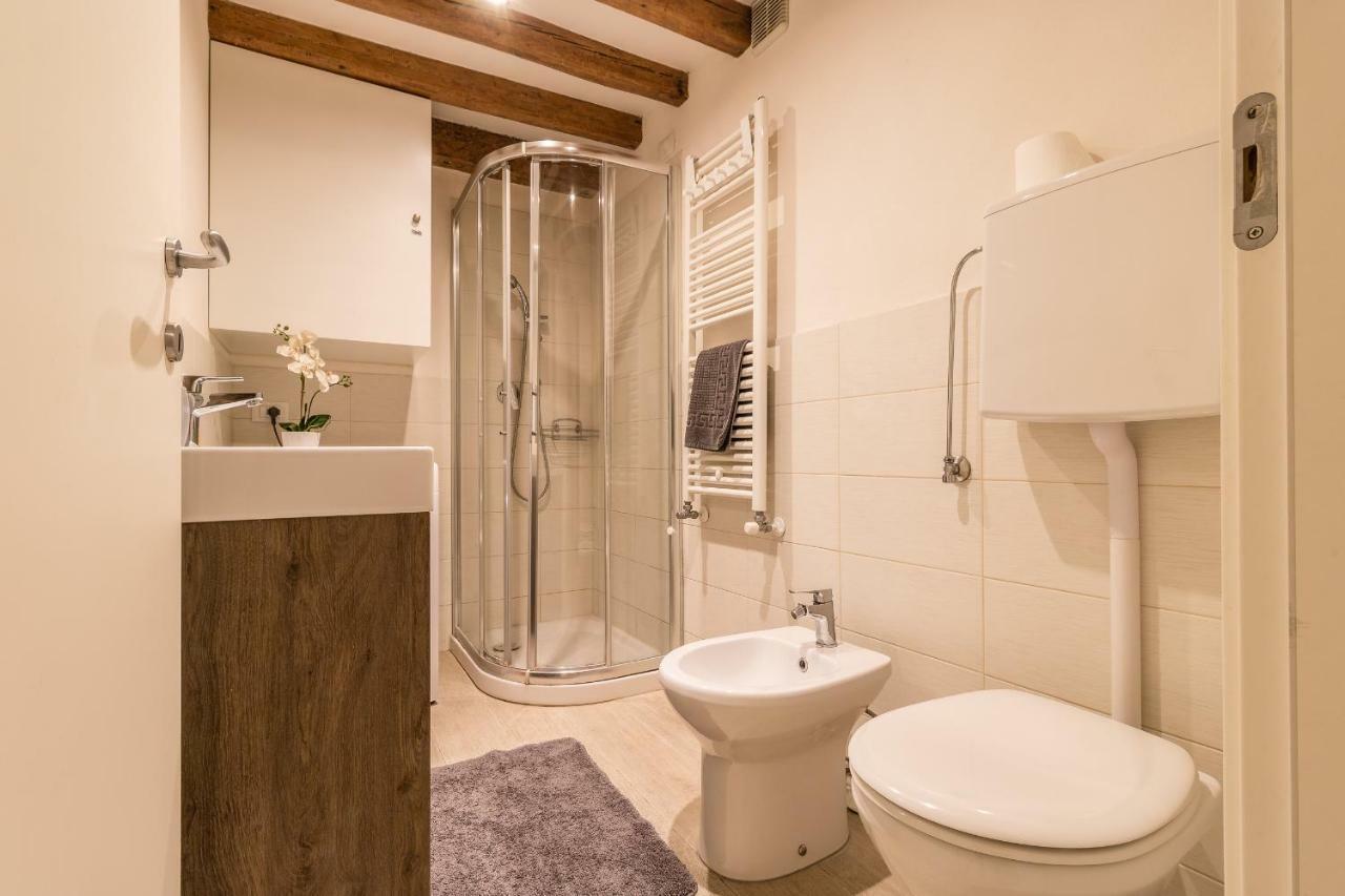 Ramo Delle Moschette Apartment Венеция Екстериор снимка