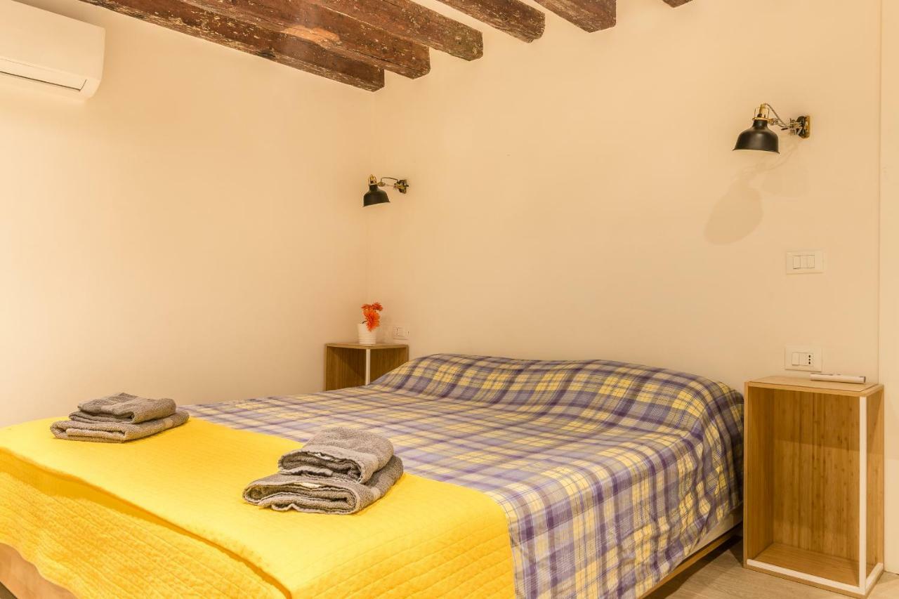 Ramo Delle Moschette Apartment Венеция Екстериор снимка